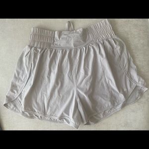 Balance Athletica size medium grey breeze short